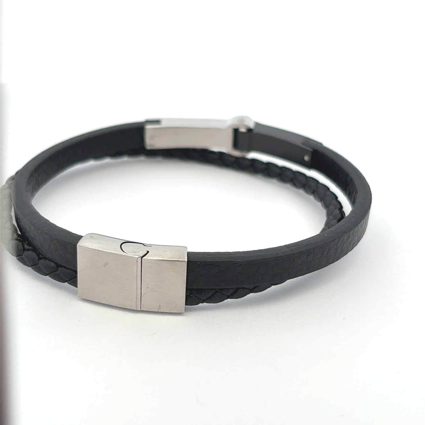 LBM-625 (Leather Bracelet)