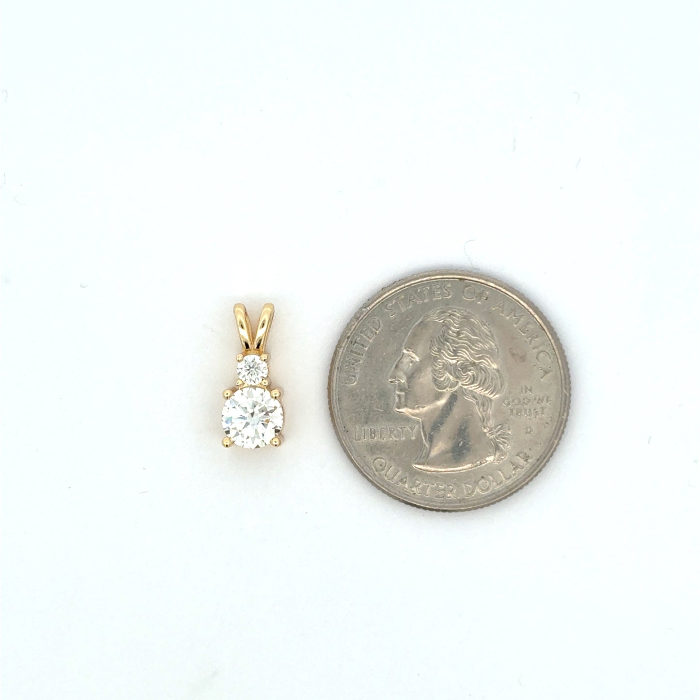 MP-117 (Moissanite Silver Pendant)
