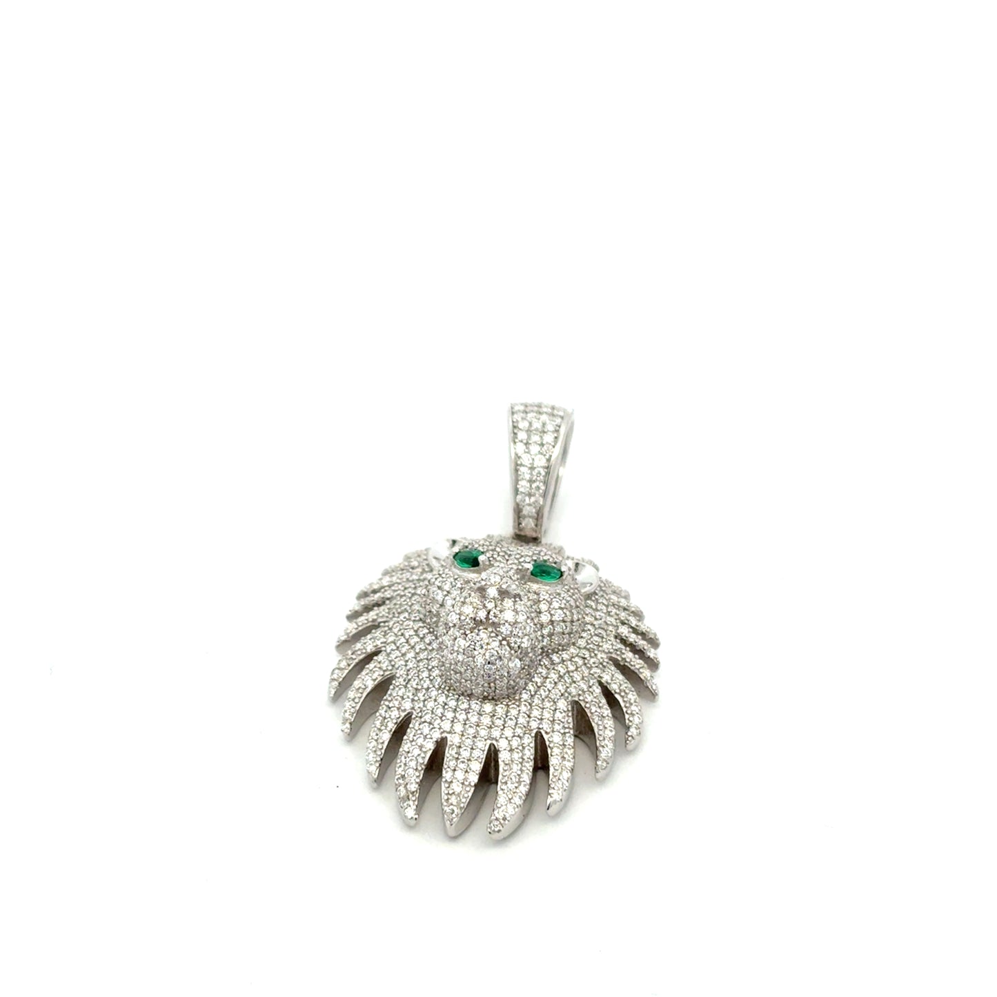 MP-84 * (Moissanite Lion Head Pendant)