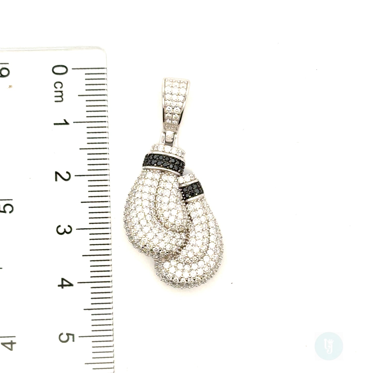 MP-24 (Moissanite Boxing Protector Pendant)