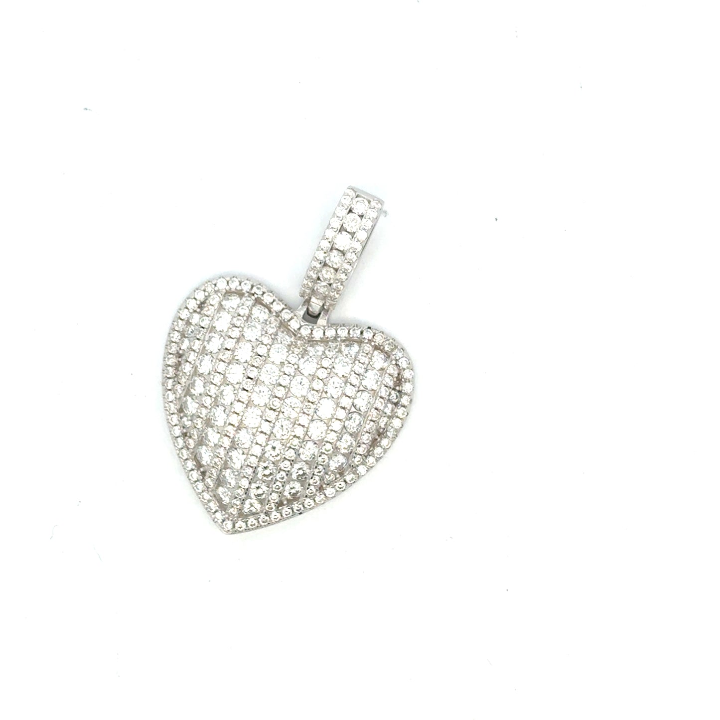 MP-25 (Moissanite Silver Heart Pendant)