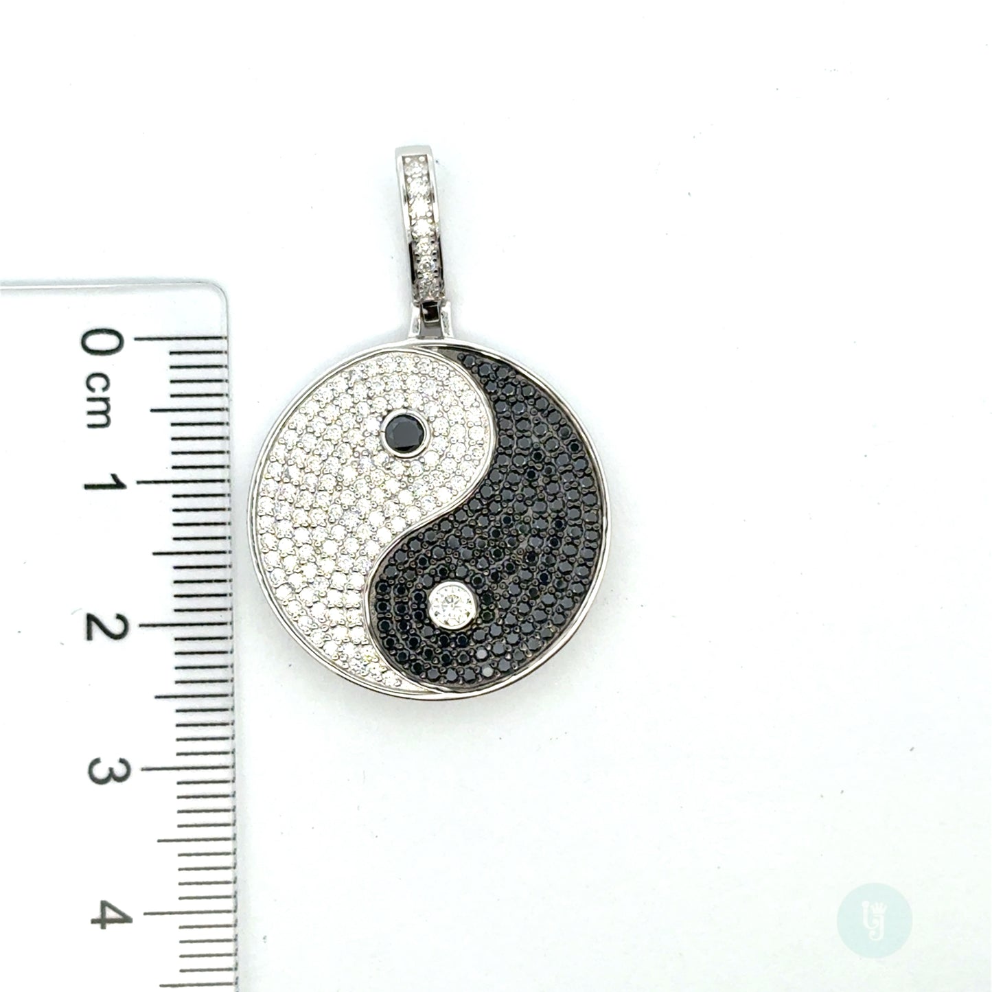 MP-38 (Moissanite Yin Yang ☯ Pendant)