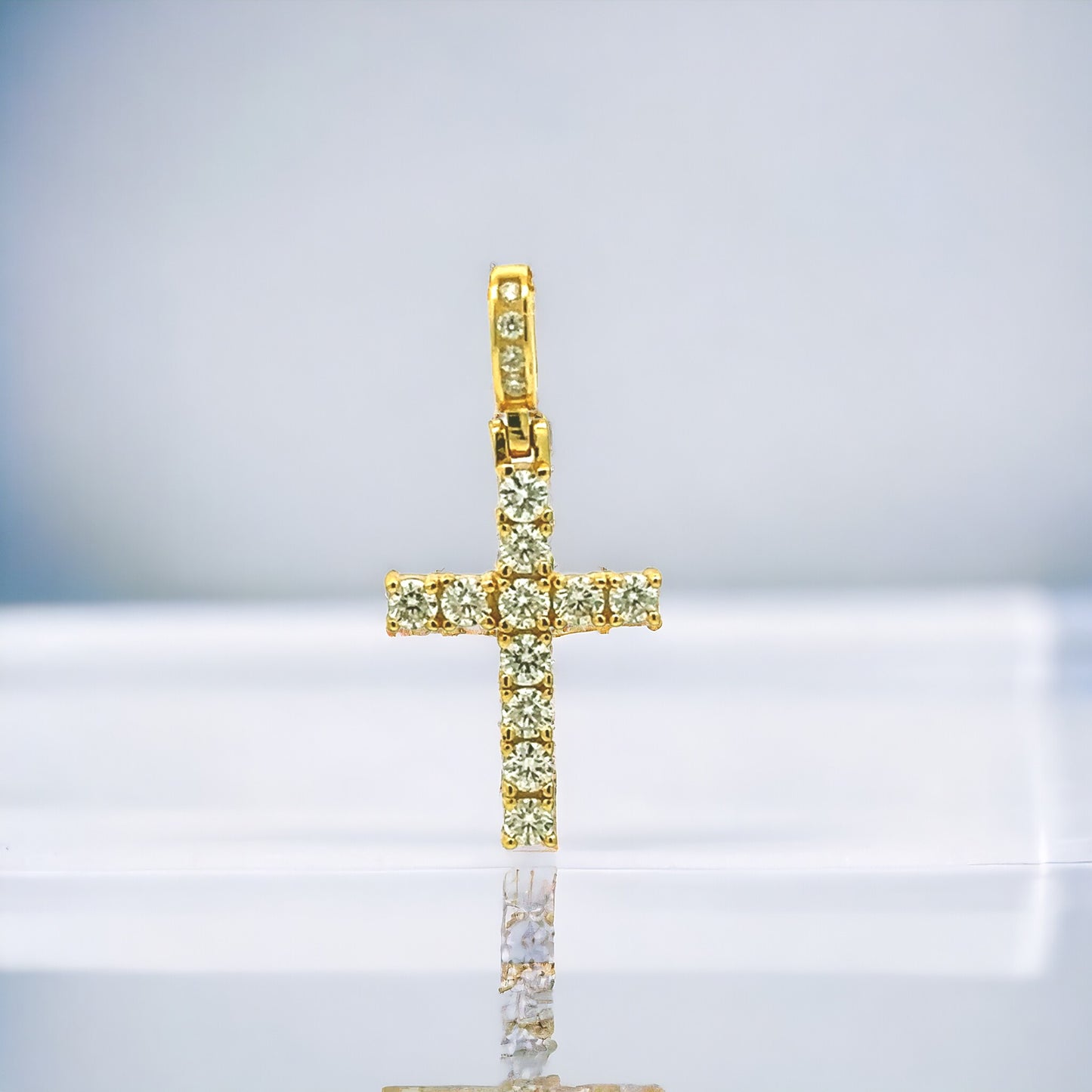 MP-03 (Moissanite Stone Pendant)