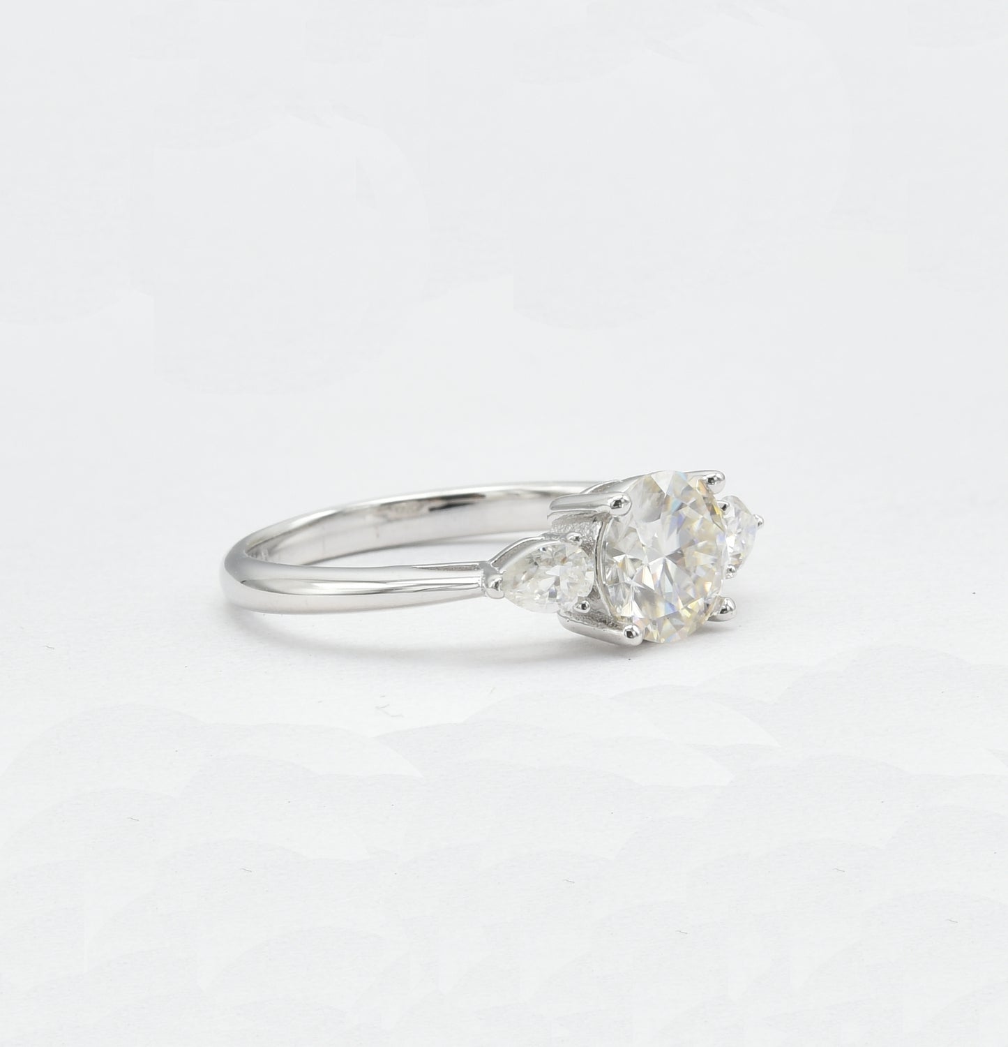MRW-14 (Moissanite Stone Ring)
