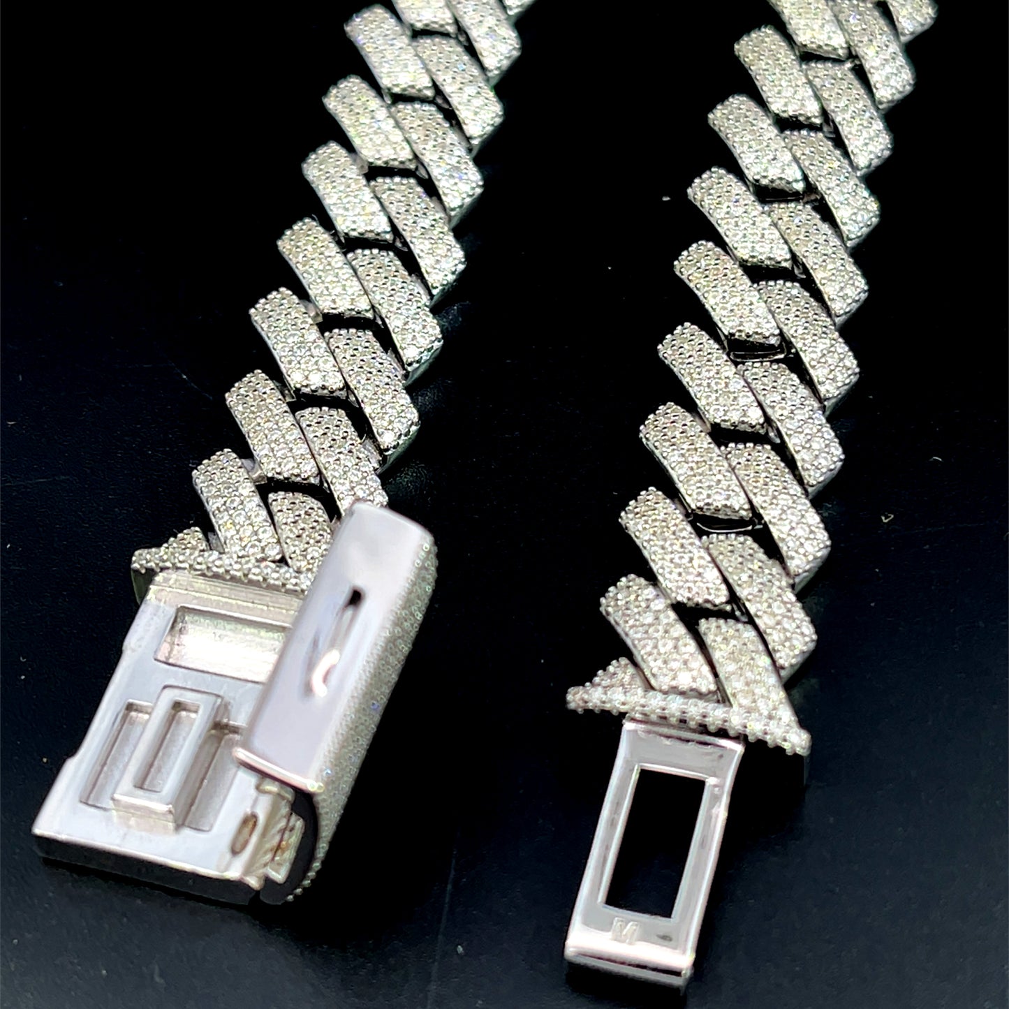 Cadena de plata con moissanita de 12 mm