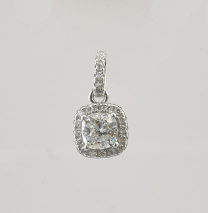 MPW-04 Moissanite Stone Pendant 5X5MM 0.6CT