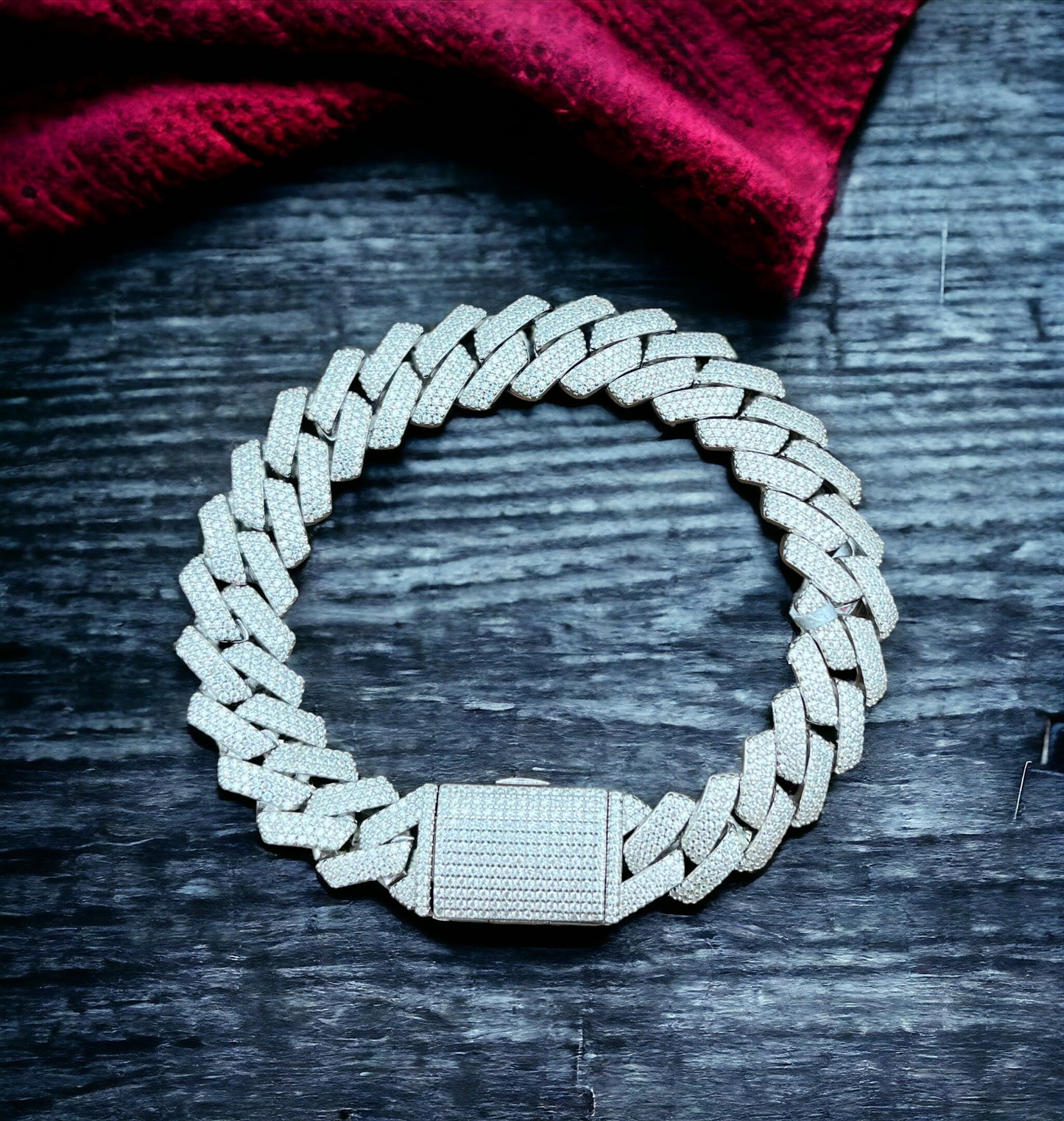 Cadena de plata con moissanita de 12 mm