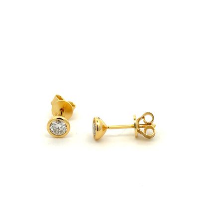 MEW-672 (Moissanite Stone Earring)