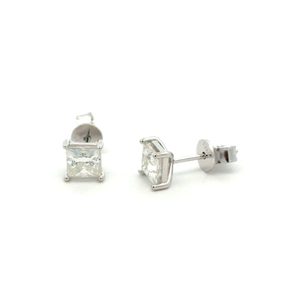 MEW-675 (Moissanite Stone Earring)
