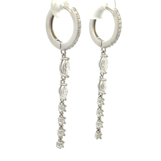 MEW-695 * (Moissanite Stone Earring)