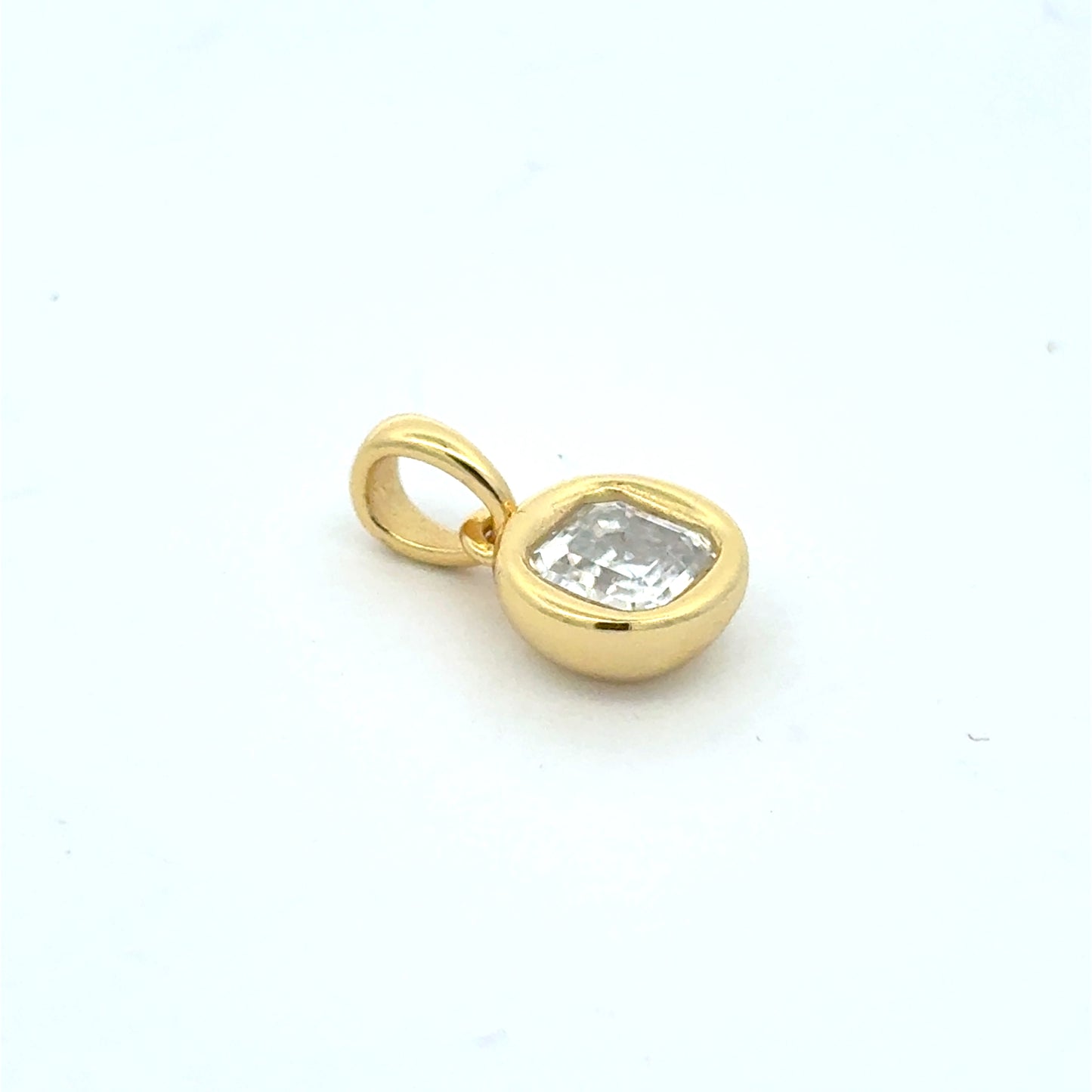 MP-129 (Moissanite Pendant)
