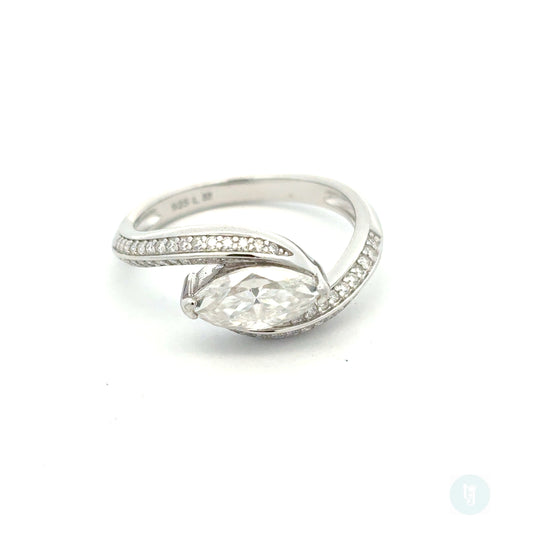 MRW-47 (Moissanite Stone Ring)