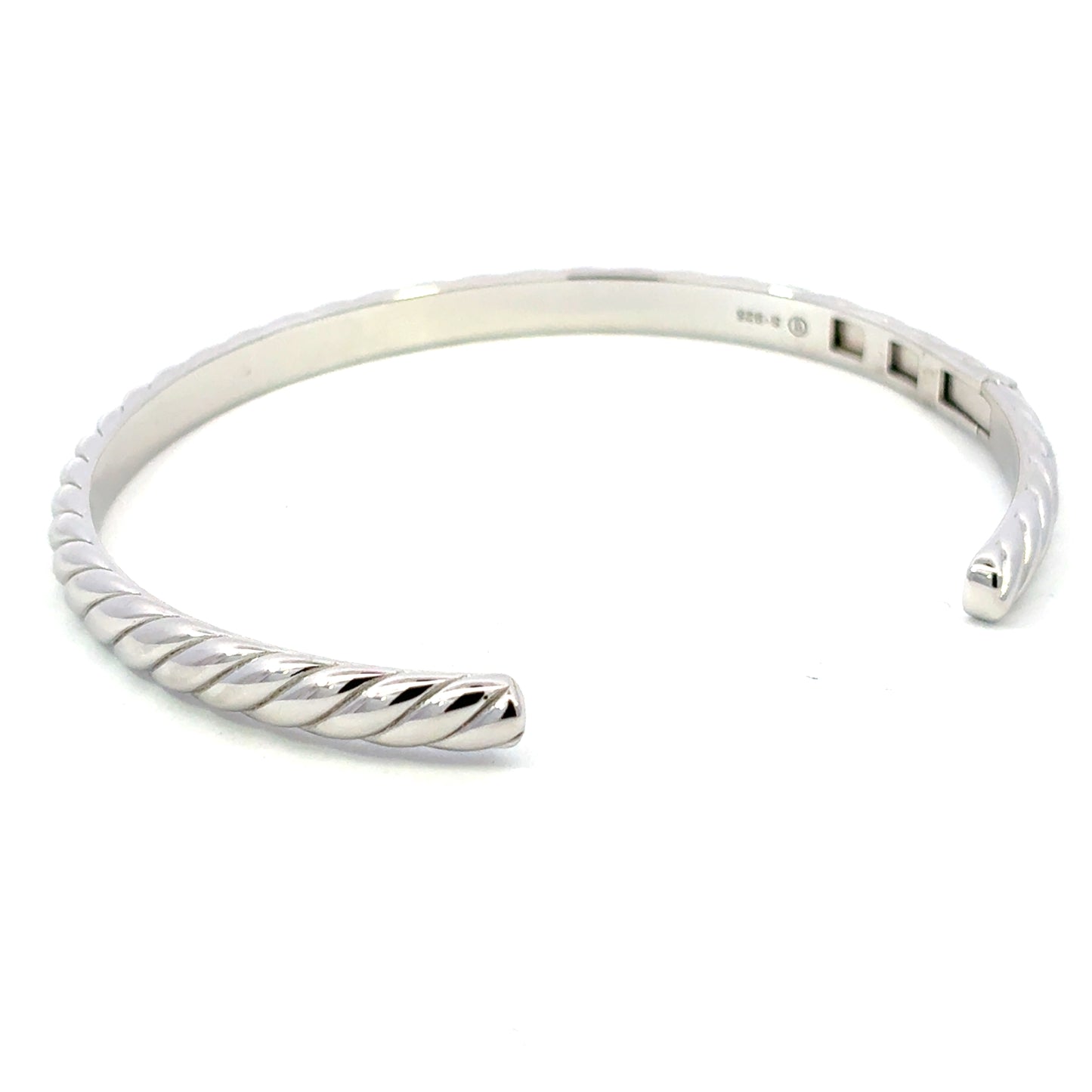 STBGW-225 (Twisted Flat Rope Wire Bangle)