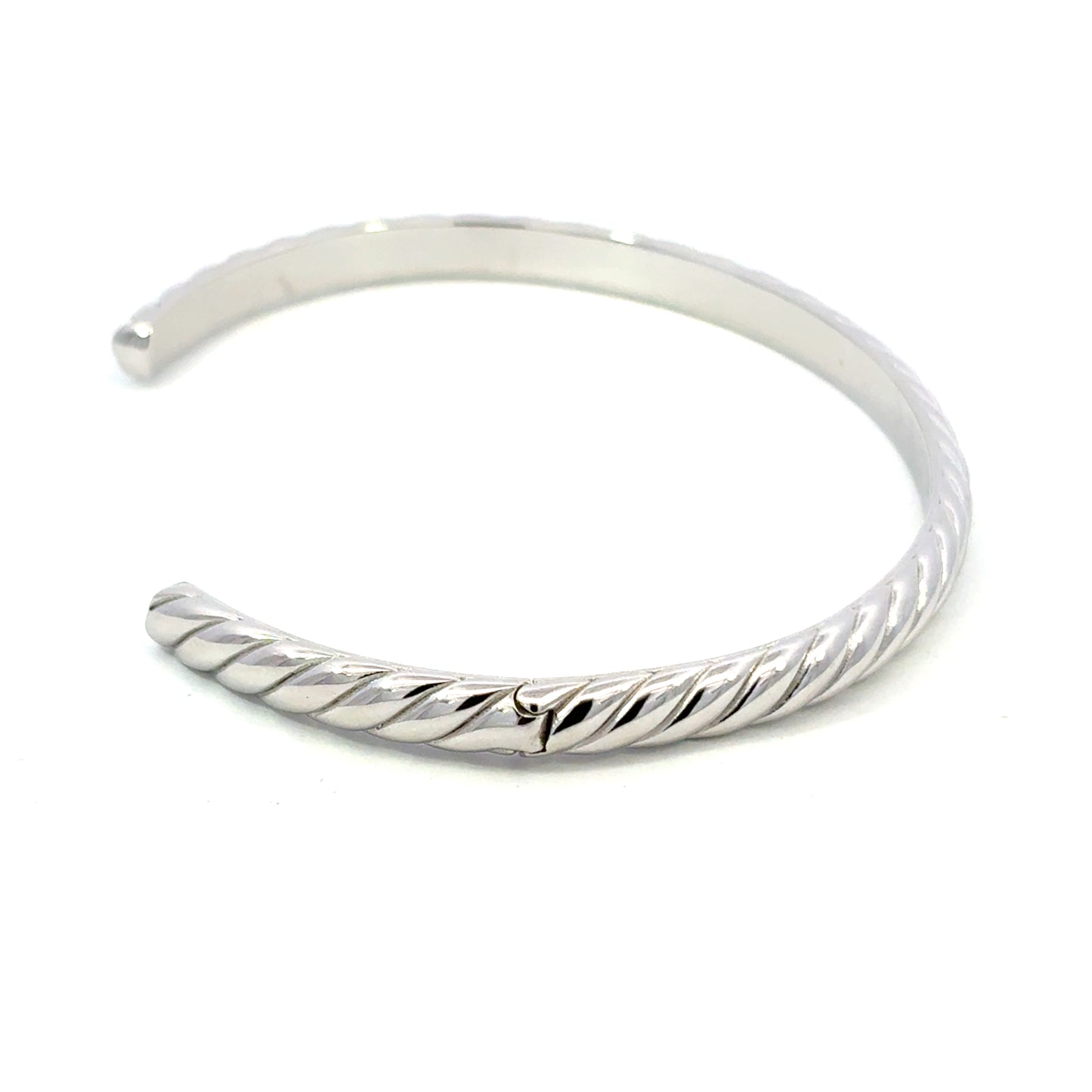 STBGW-225 (Twisted Flat Rope Wire Bangle)