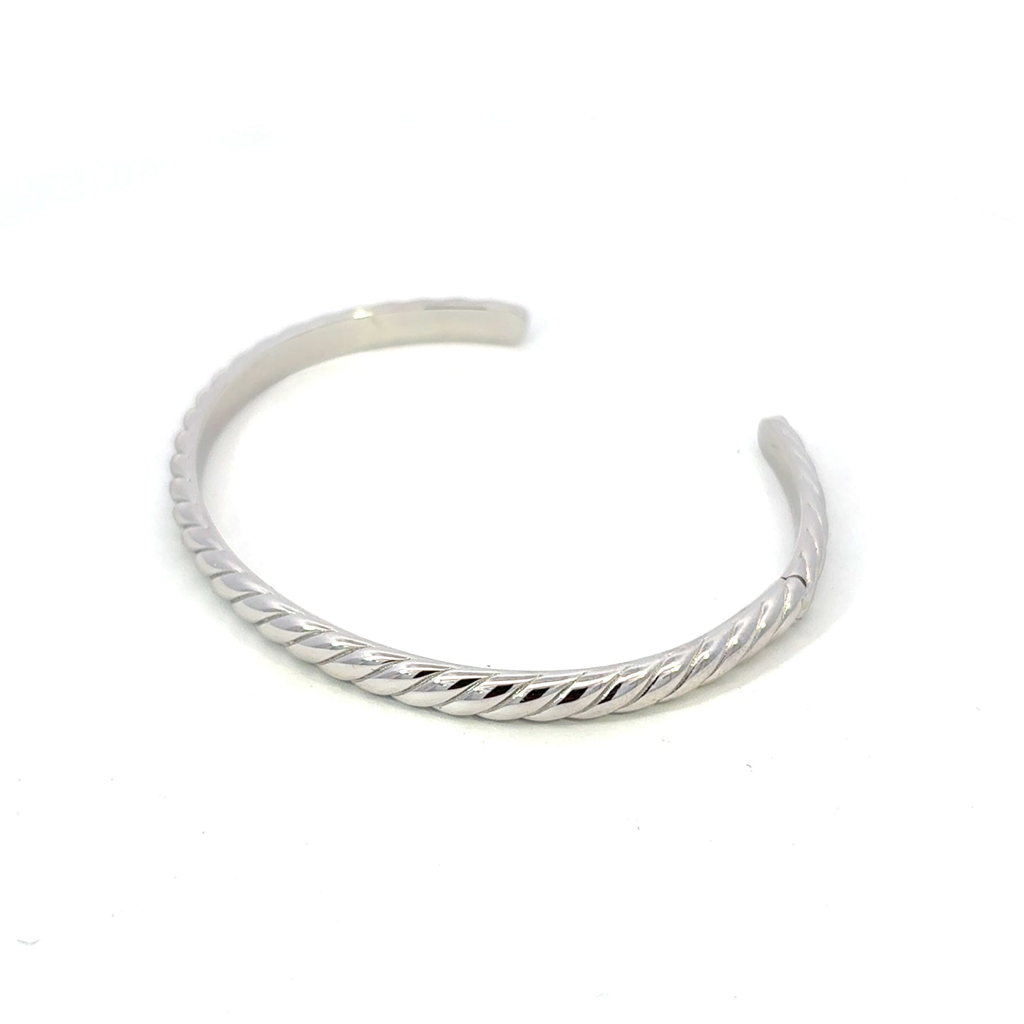 STBGW-225 (Twisted Flat Rope Wire Bangle)