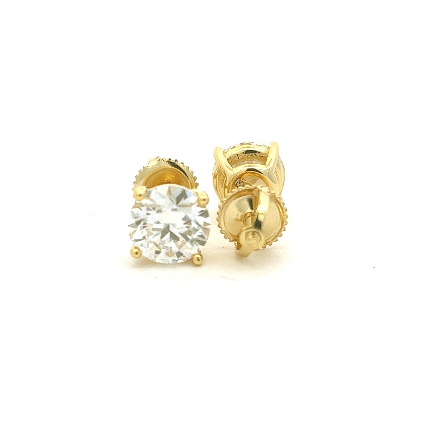 MEM-18 (6mm Moissanite Stone Earring)